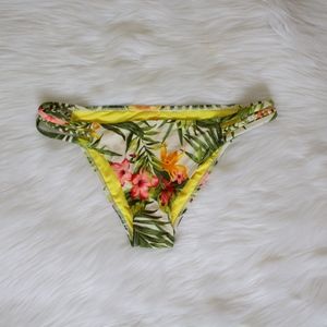 NWOT🎉 Tropical Bikini Bottoms